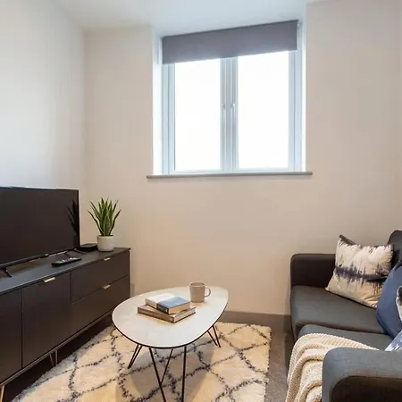 Fantastic 1 Bedroom Apartamento *