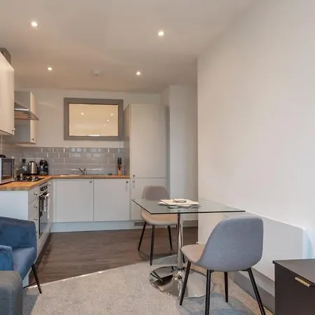 Апартаменты Fantastic 1 Bedroom