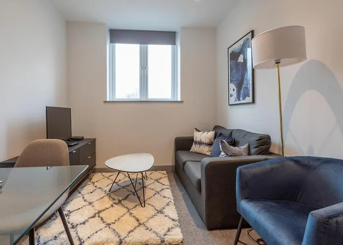 Fantastic 1 Bedroom *